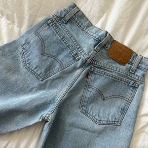 1998 Vintage Levi’s 550 Relaxed fit Student W28 L28